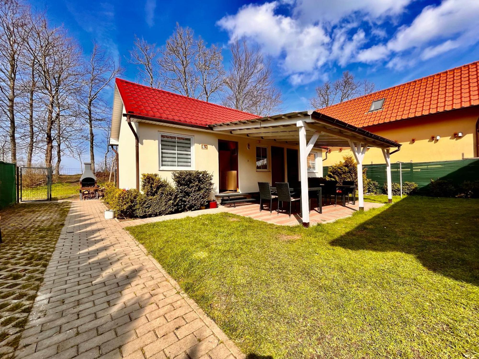 Pokoje Nad Klifem Trzęsacz Exterior foto
